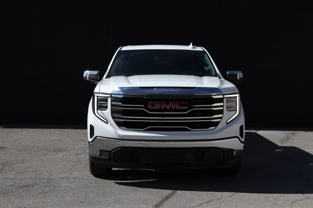 gmc sierra 1500 2025 1GTUUDED7SZ173571 image gmc sierra 1500 2025 1GTUUDED7SZ173571 image